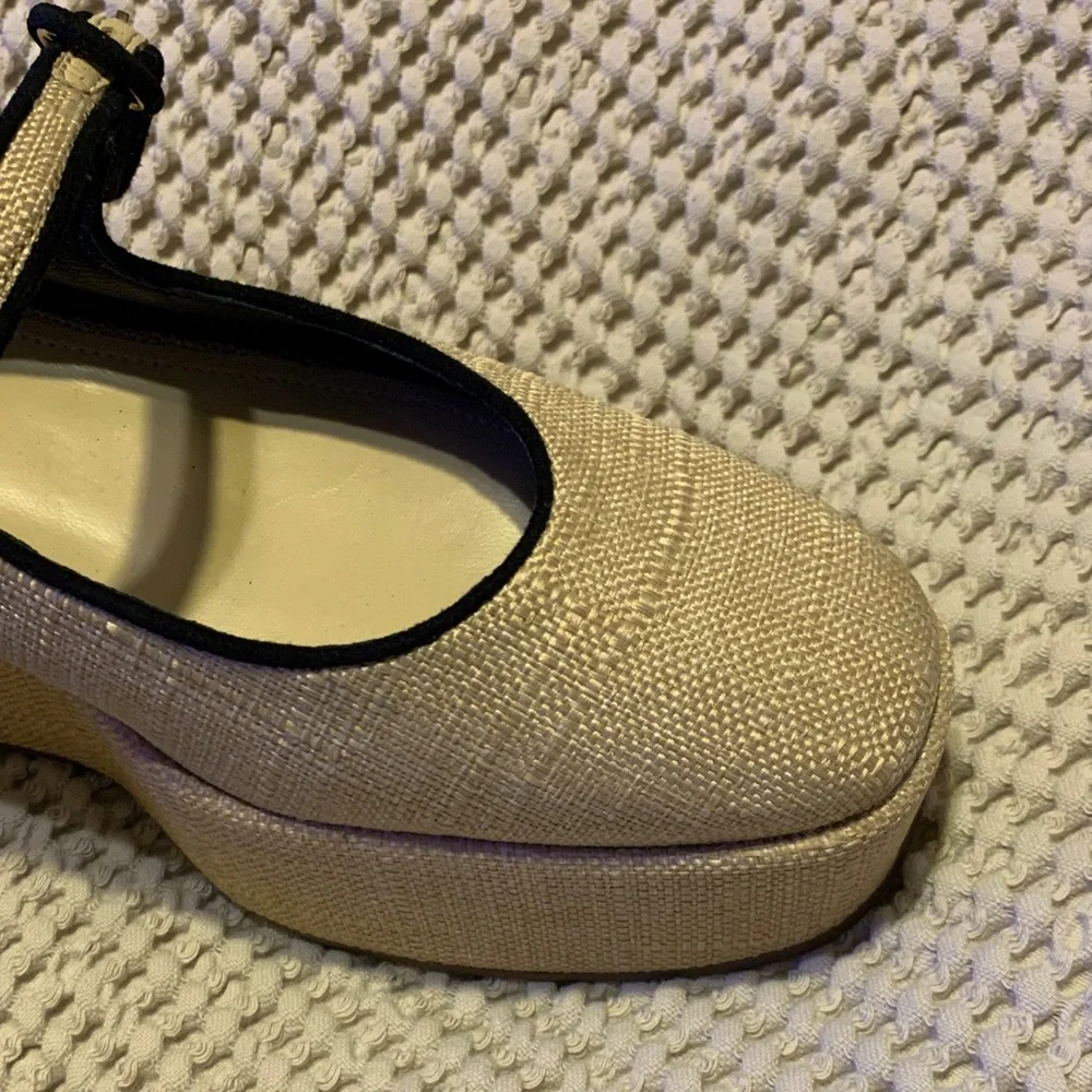 Larroude Beige Mary Jane Flats with Black Trim - Picture 2 of 10